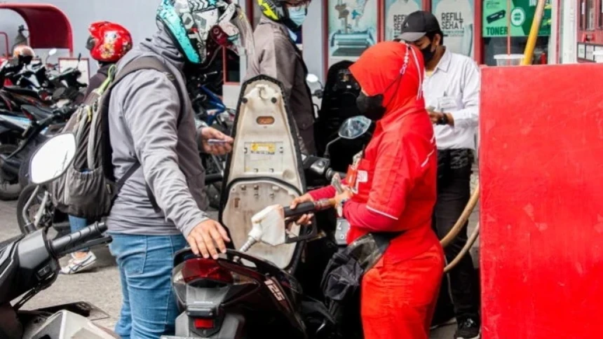 Transisi Energi Jangan Jadikan Rakyat Penanggung Beban, Pemerintah Harus Benahi Harga BBM