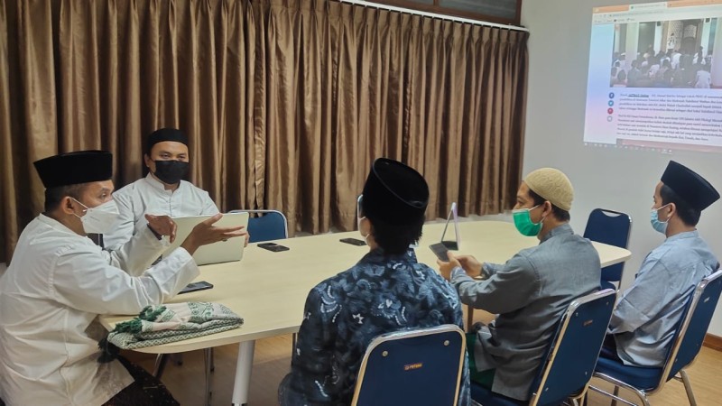 Guru Pesantren di Pondok Al-Hamidiyah Depok Bentuk Tim Pegiat Literasi Digital