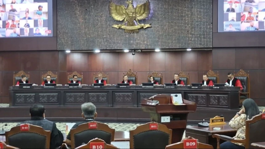 Putuskan UU KUHP, MK: Penghinaan Presiden Hanya Dapat Dituntut Berdasarkan Aduan Presiden-Wapres