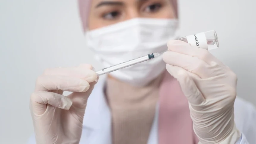 Masihkah Vaksin Perlu Diberikan setelah WHO Cabut Status Darurat Covid-19?