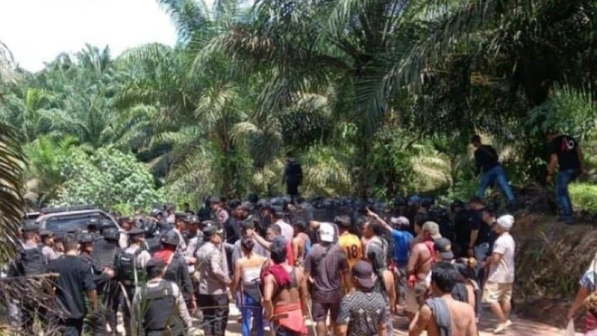 Kronologi Bentrok Warga dan Polisi di Kebun Sawit Seruyan, Polisi Klaim Tak Pakai Peluru Tajam