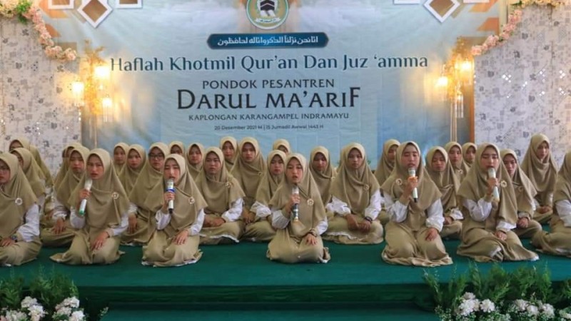 Gelar Khotmil Qur'an, Ketua Yayasan Darul Maarif Ungkap Keistimewaan Al-Quran