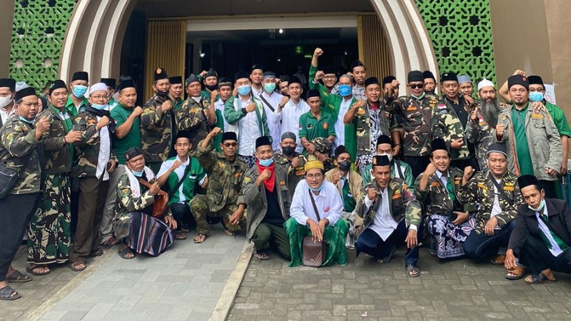 Ansor-Banser Pedurungan Semarang Ziarah Ke Muassis NU