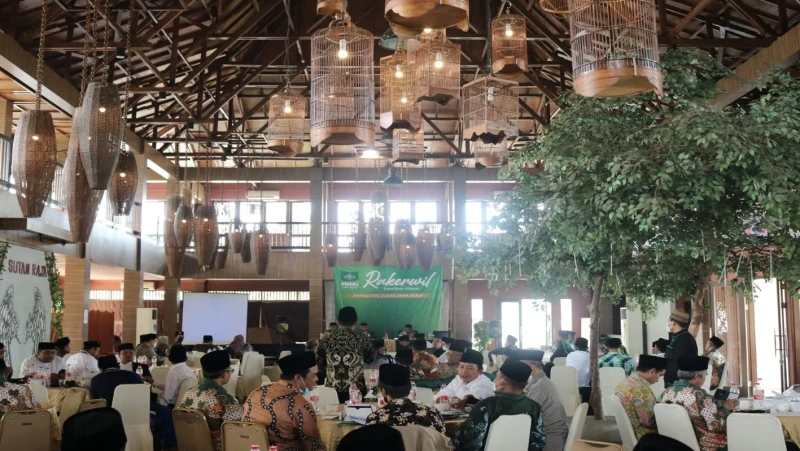 Usai Lantik Lembaga, PWNU Jawa Barat Gelar Rakerwil Pertama