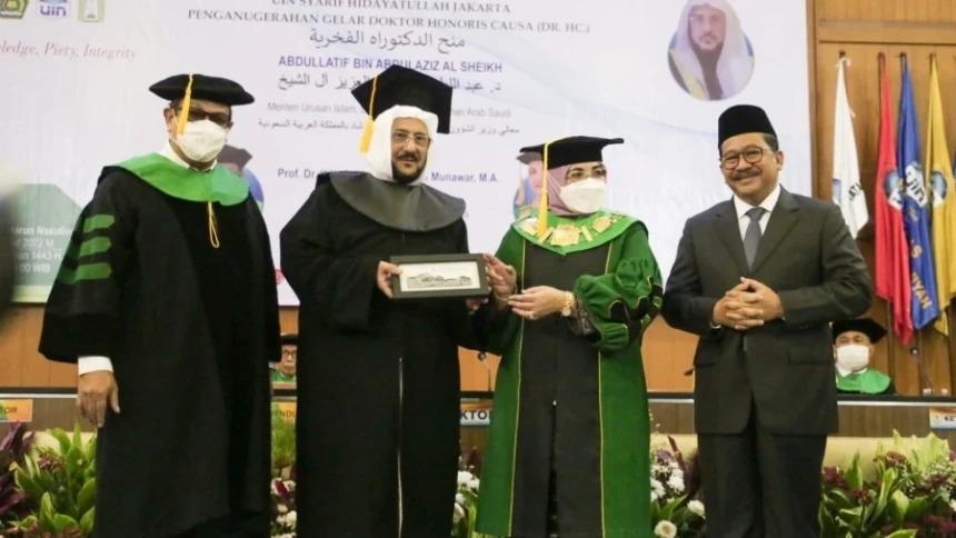 Dianugerahi Doktor Honoris Causa, Menteri Urusan Islam Arab Saudi: Jadilah Umat Moderat