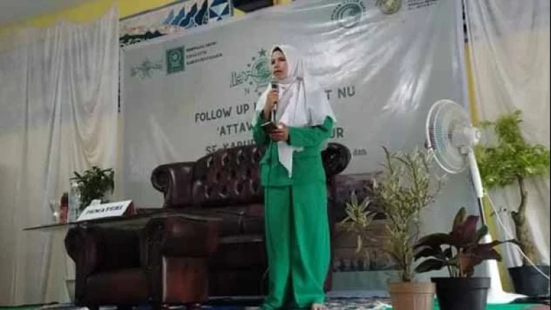 Puluhan Kader Ikuti Seminar Kesehatan Perempuan Fatayat NU Cianjur