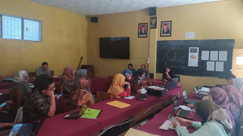 Rapat Awal Tahun MTs Darul Fitri, H Tamdjid Jelaskan Tiga Kriteria yang Harus Dimiliki Lembaga Pendidikan