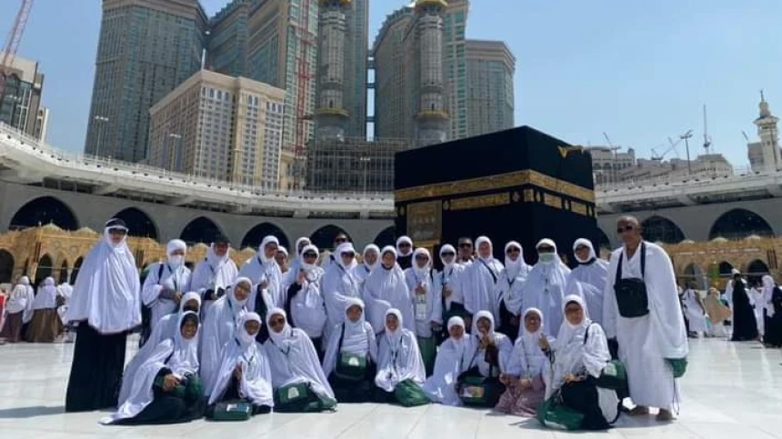 PCI Muslimat NU Malaysia Selenggarakan Umrah Bersama 