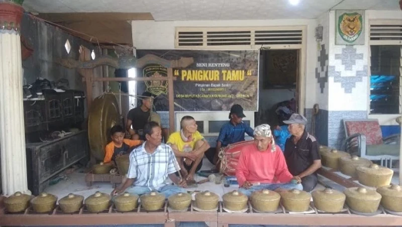 Gong Renteng Cirebon: dari Upah hingga Media Dakwah