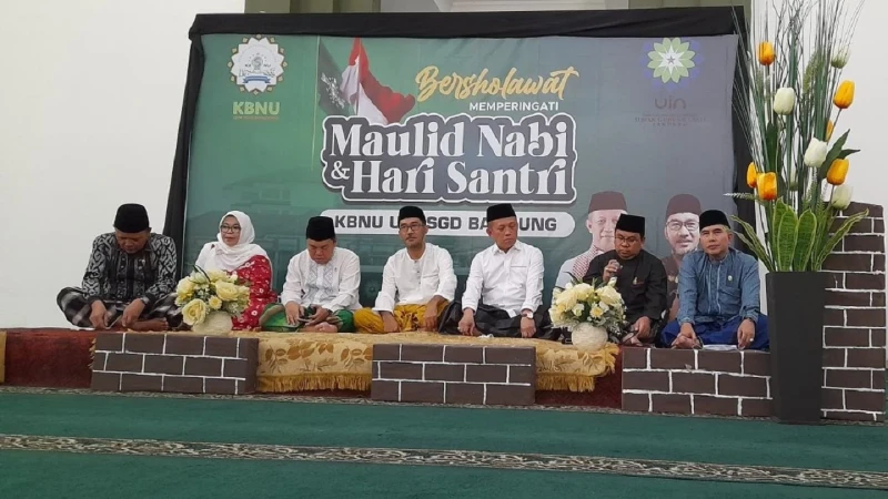 Gema Bersholawat, KBNU UIN SGD Bandung Gelar Peringatan Maulid Nabi dan Hari Santri