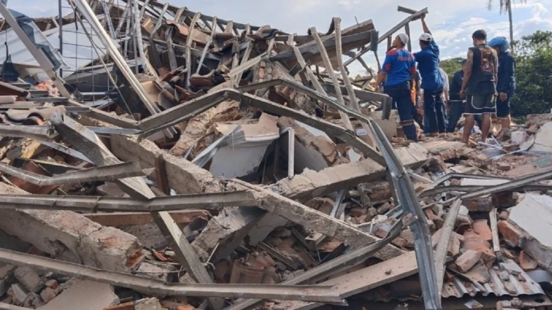 Meninggal Akibat Reruntuhan Gempa Dihukumi Syahid Akhirat