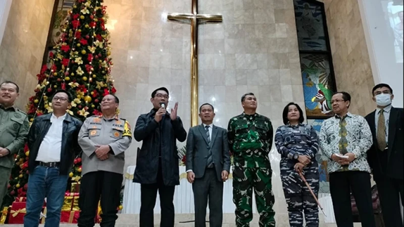 Tinjau Langsung Perayaan Misa Natal 2022 di Sejumlah Gereja, Ini Harapan Kakanwil Kemenag Jabar