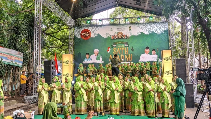 Saat Muslimat Meriahkan Puncak Resepsi Harlah 1 Abad NU di Kota Bandung