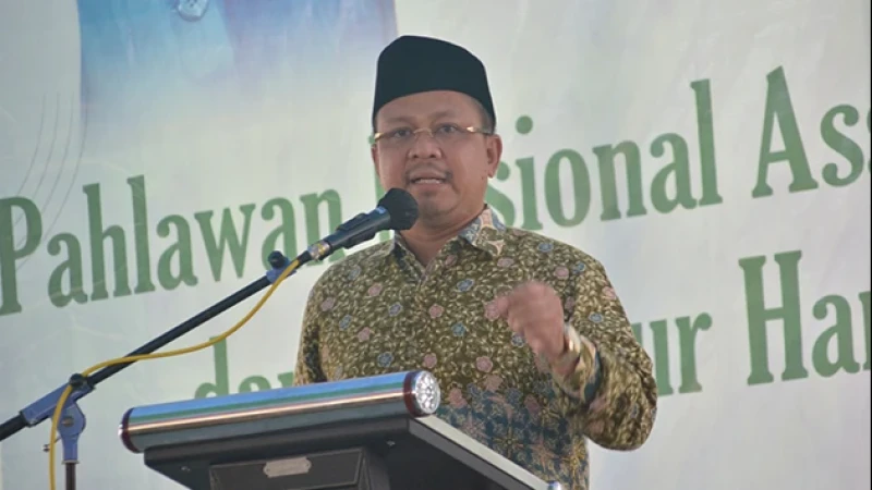 Kakanwil Kemenag Jabar Hadiri Haul KH Zainal Musthafa ke-76, Pendidik yang Merintis Ngalogat Sunda di Pesantren