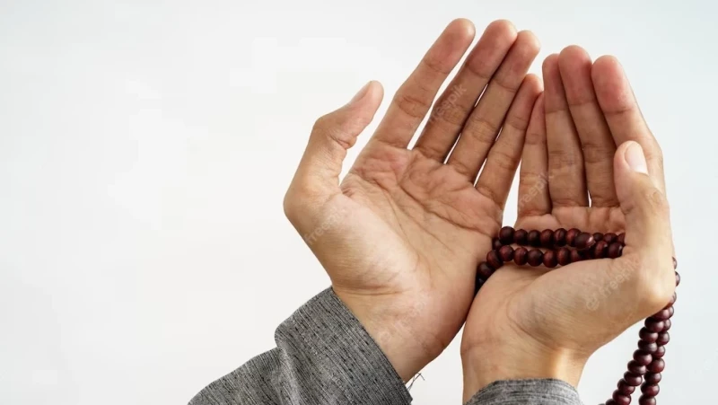 Wasiat Rasulullah kepada Sayyidina Ali tentang Doa, Istighfar, Al-Qur’an, dan Dzikir 