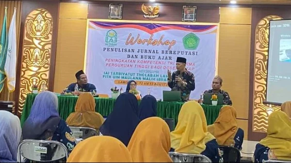 IAI Tabah Lamongan Gelar Workshop Penulisan Jurnal Dan Buku Ajar | NU ...