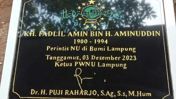 Makam KH Fadlil Amin, Destinasi Ziarah yang Tidak Boleh Dilewatkan di Lampung