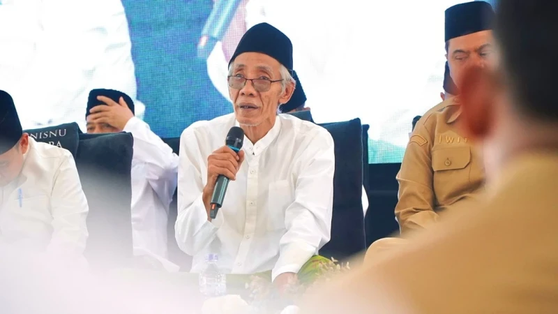 Rais Syuriyah PWNU Jateng Tekankan Khidmah di NU Kedepankan Adab Pesantren