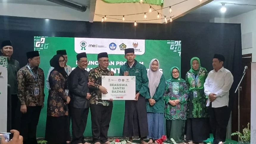 BAZNAS Luncurkan Beasiswa Santri, Target 2.500 Orang Menuju Perguruan Tinggi