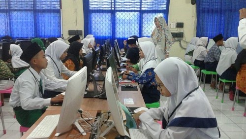 Kemenag Cairkan BOS Madrasah Swasta Senilai Rp 3,6 Triliun