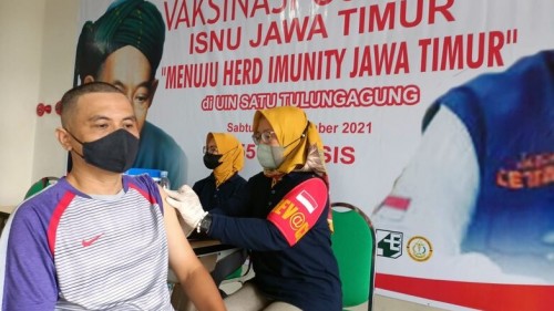 Gelontor 5000 Vaksin di Tulungagung, ISNU Jatim Kerahkan 300 Vaksinator