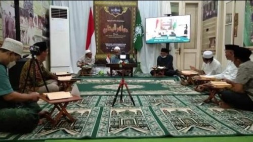 NU Surabaya Mulai Ngaji Rutin Kamisan Kitab Jawahirul Bukhori