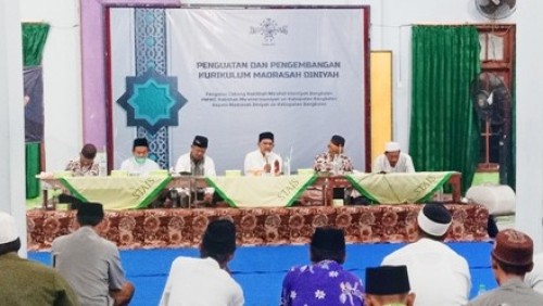 RMINU Bangkalan Lakukan Penguatan Akidah Aswaja di Madrasah