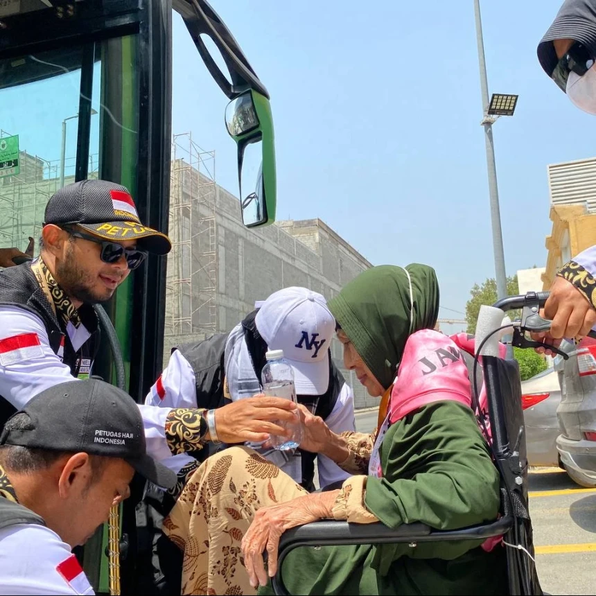 Jelang Puncak Haji, 300 Jamaah Lansia dan Disabilitas Non-Mandiri Tempati Hotel Transit untuk Ikuti Safari Wukuf