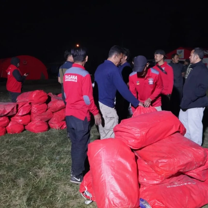 Bantuan Logistik hingga Tenda Serbaguna Telah Disalurkan untuk Warga Terdampak Gempa di Bandung