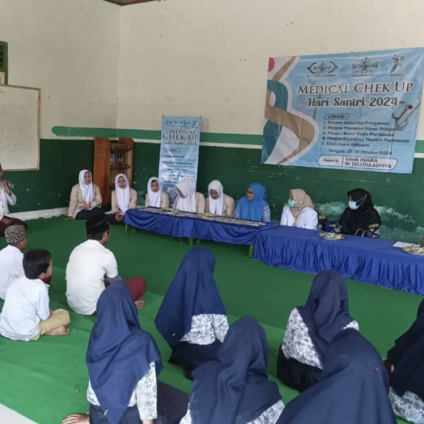 Panitia Cek Kesehatan Hari Santri 2024 Kunjungi Pesantren di Pringsewu Lampung