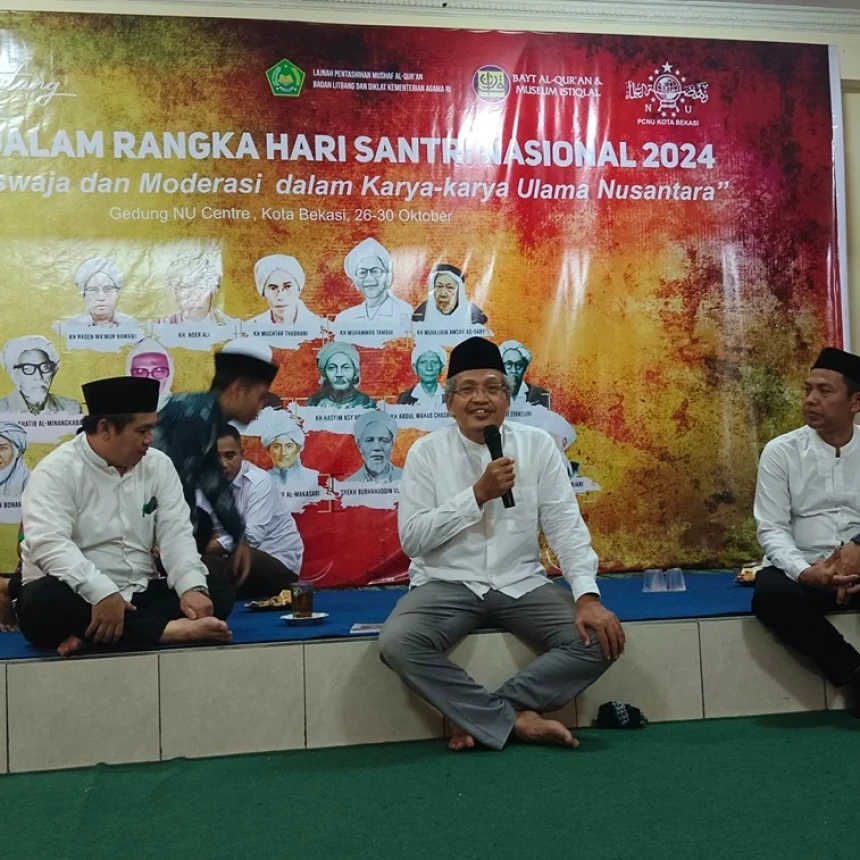 Kunjungi Pameran Manuskrip di PCNU Kota Bekasi, Gus Ulil Jelaskan Peran Ulama Aswaja