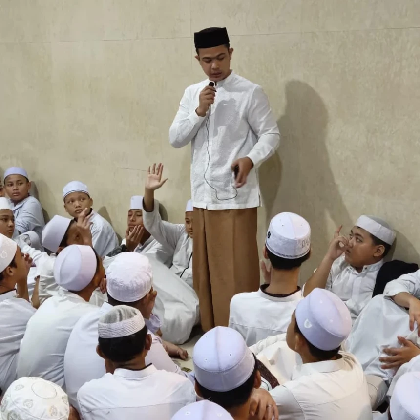 Pesantren Asshiddiqiyah Jakarta Terapkan Dua Cara Kampanye Ramah Anak kepada Santri