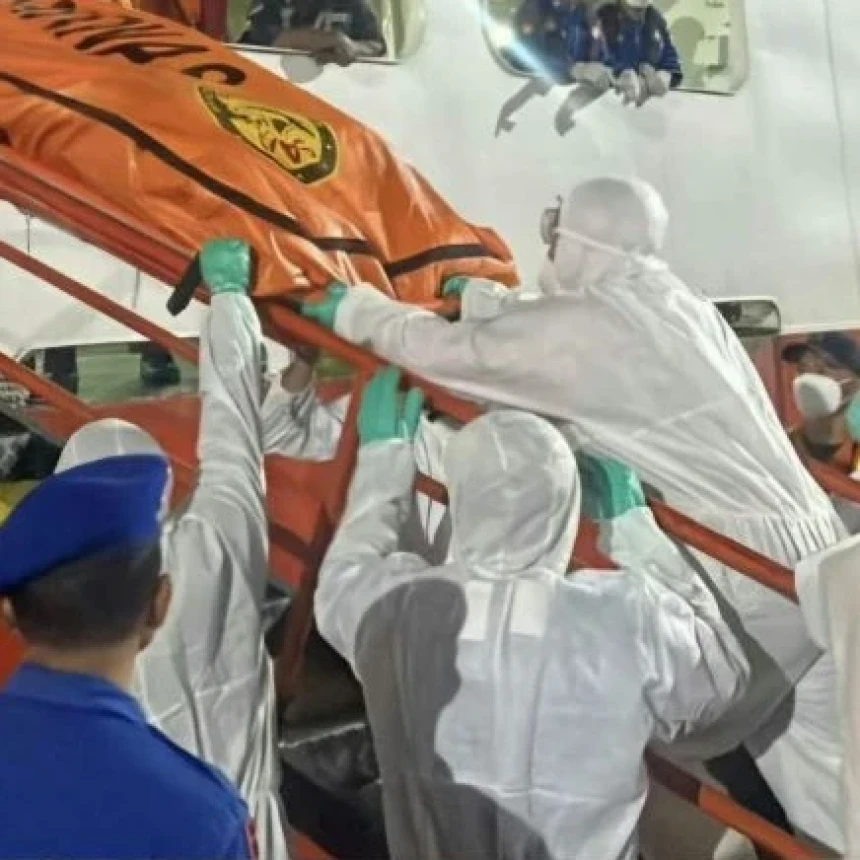 Tiga Jasad Korban KM Virgo Transport 8 Ditemukan di Dalam Kapal