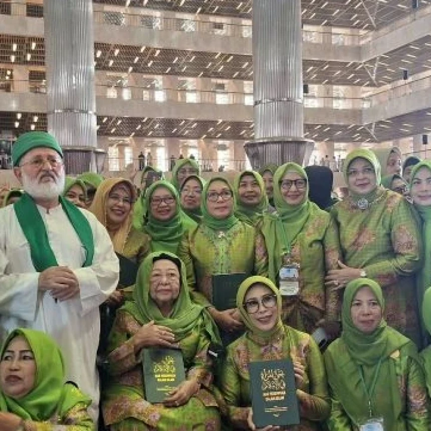 Maulid Nabi di Masjid Istiqlal, Muslimat NU Tekankan Penguatan Perempuan