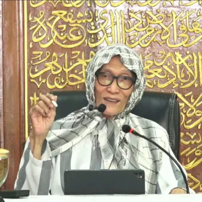 Sembelih Hewan Kurban di Halaman Masjid, Begini Penjelasan KH Miftachul Akhyar