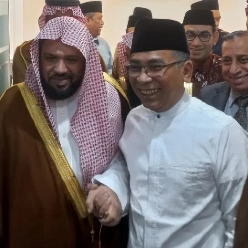 Gus Yahya Terima Kunjungan Imam Besar Masjid Nabawi, Bahas Perkembangan Dakwah hingga Perdamaian Dunia