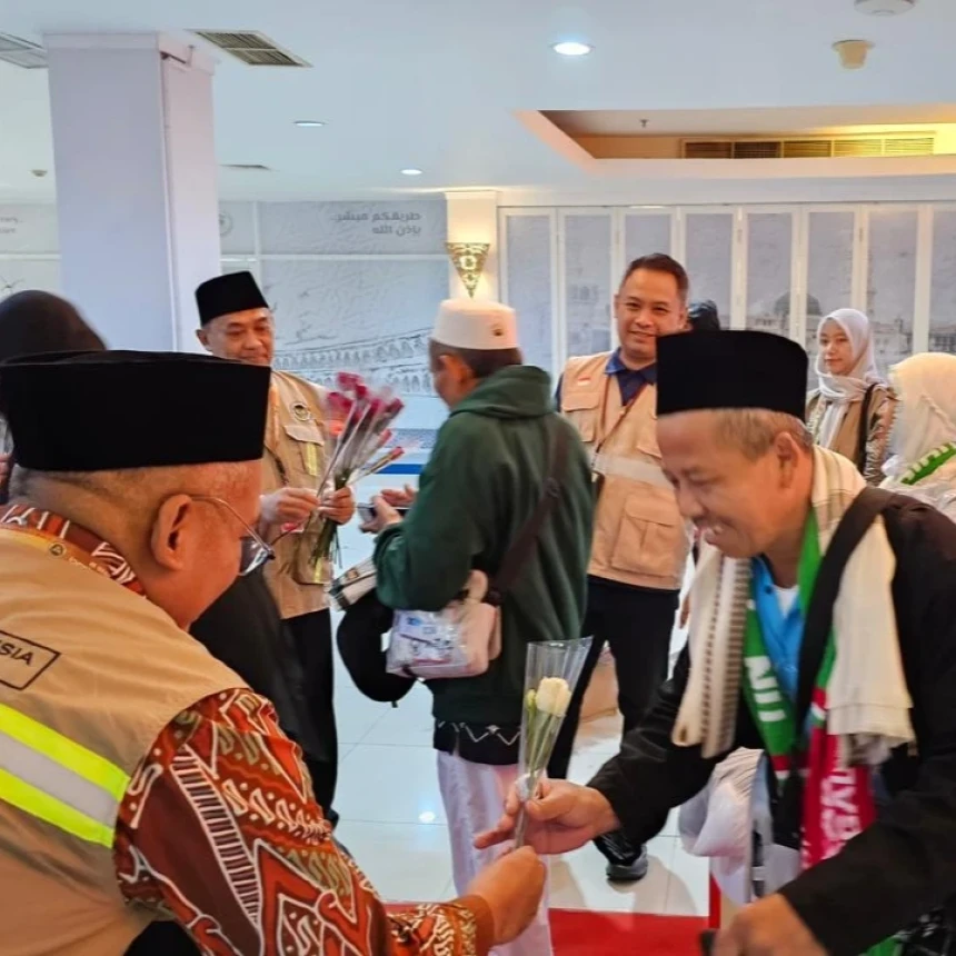 Menhaj Apresiasi Kedisiplinan Jamaah Sulawesi Selatan