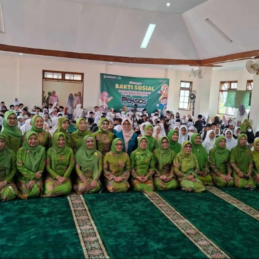 Muslimat NU Santuni 300 Anak Yatim, Jadikan Muharram Momentum Perkuat Kepedulian Sosial