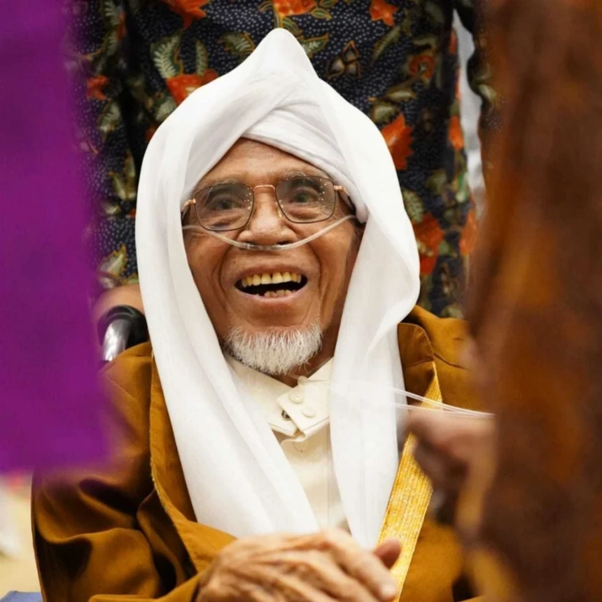 Innalillahi, Mustasyar PBNU TGH Lalu Muhammad Turmudzi Badaruddin Wafat