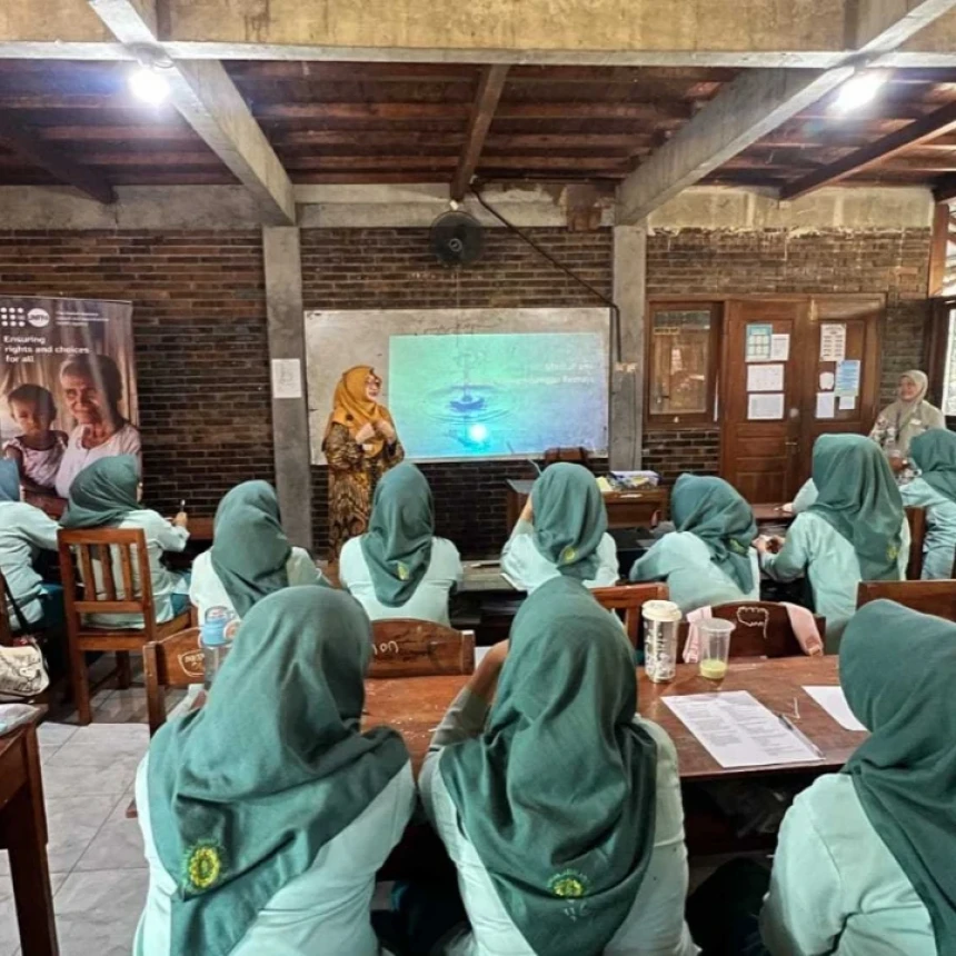 Pendidikan Kesehatan Reproduksi Bekali Santri Menjaga Diri dan Sesama