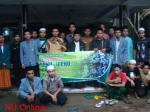 Santri Teguh Menjaga Moral Bangsa