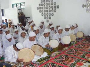 10 Alasan Pentingnya Memperingati Maulid Nabi (4 Habis)