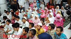 Orphans get creative to  cash in for Idul Fitri
