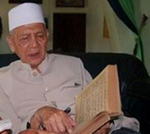 KH Sya’roni Imbau Warga Luruskan Niat Ibadah Haji dan Umroh