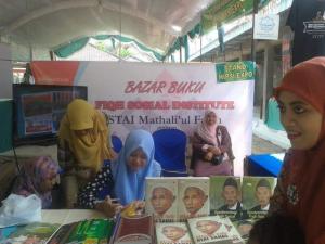 Stand Staimafa Pamerkan Buku Karya Kiai Sahal