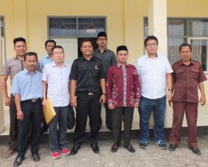 SMK Ma'arif 1 Sumedang Terima CSR PT Yakjin