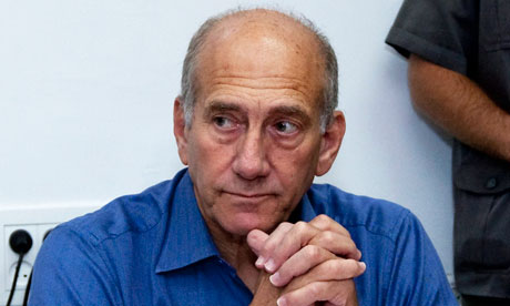 Mantan PM Israel Ehud Olmert Dipenjara karena Korupsi