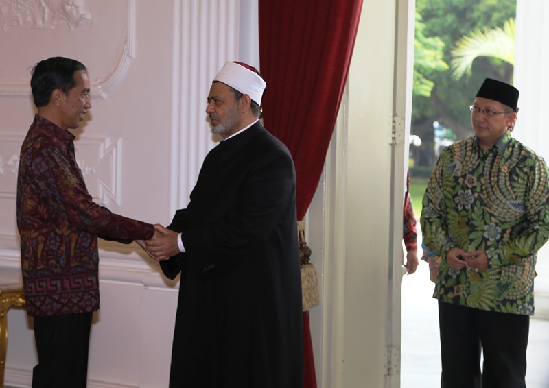 Presiden Sambut Grand Syekh Al-Azhar di Istana Negara