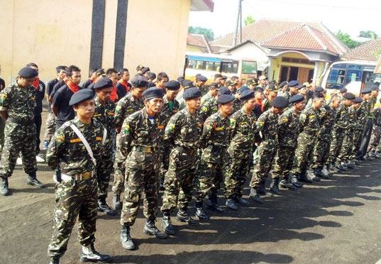 Petugas Keamanan di Pesantren Seharusnya Banser, Bukan Satpam