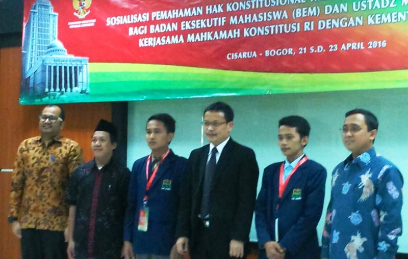 Para Ustadz Pesantren Penting Pahami Hak Konstitusional Warga